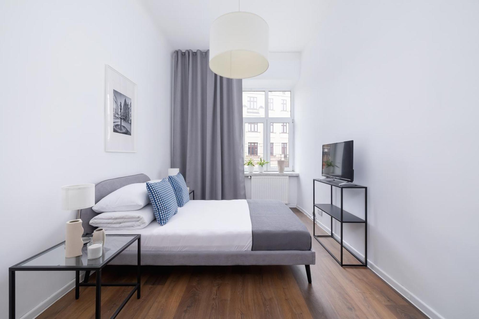 Apartament 2-bedroom With Balcony - Dluga 65 Street *